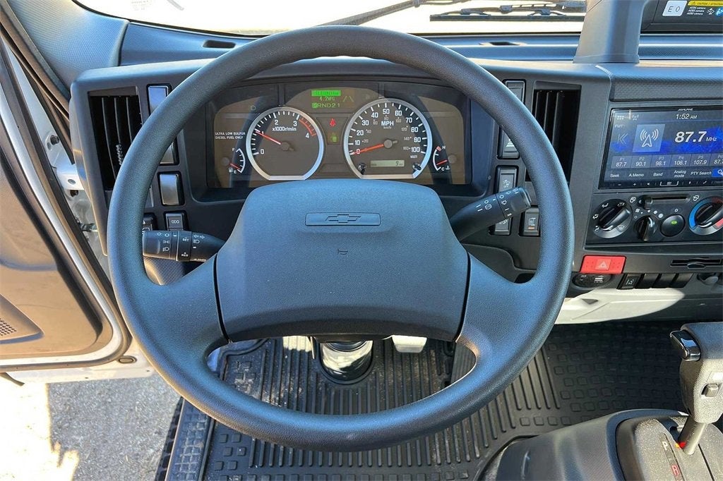 2024 Chevrolet Low Cab Forward 5500 XD WT